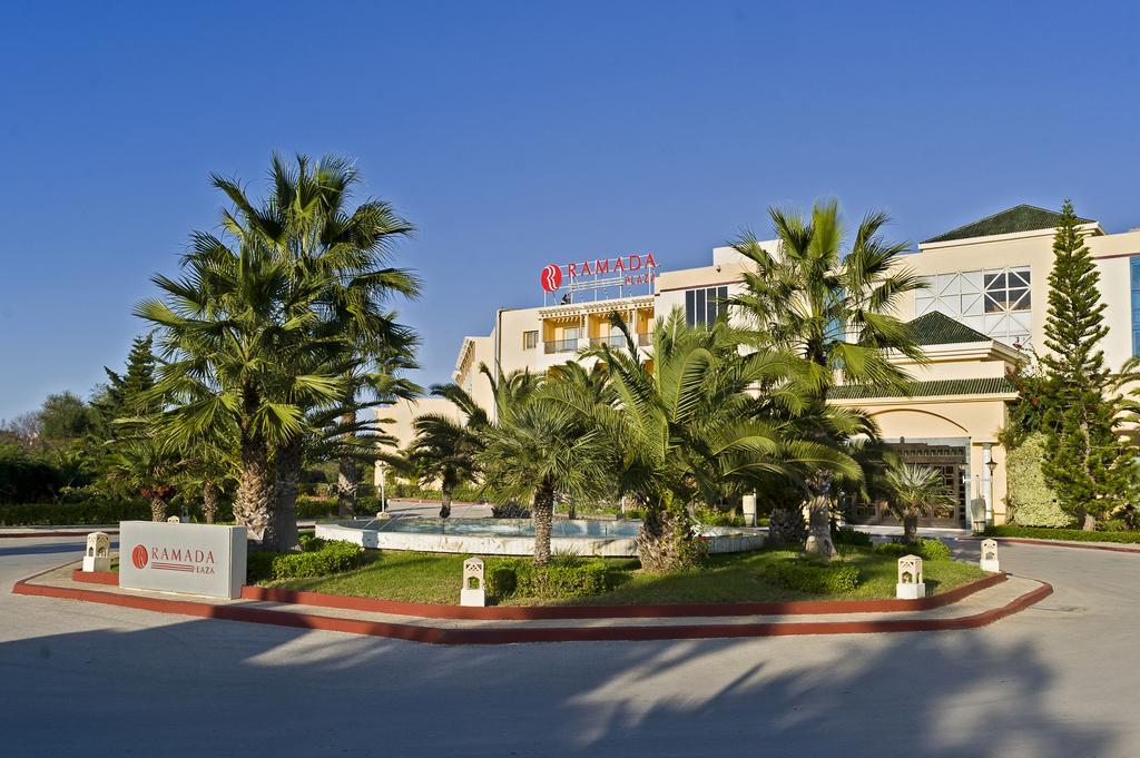 Ramada Plaza By Wyndham Tunis Hotel Гамарт Екстериор снимка